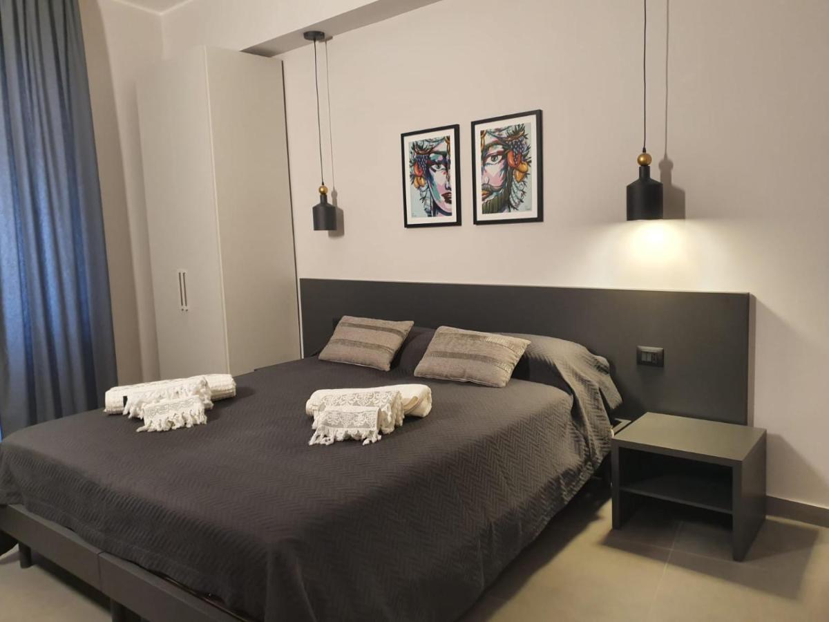 Charme Rooms Siracusa Syracuse Esterno foto